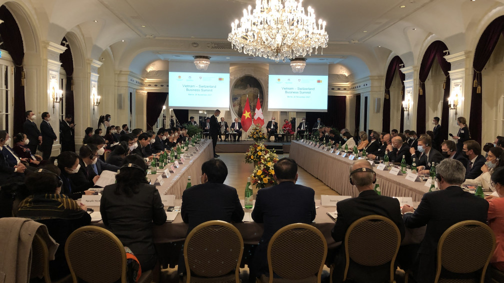 Roundtable CH-Vietnam