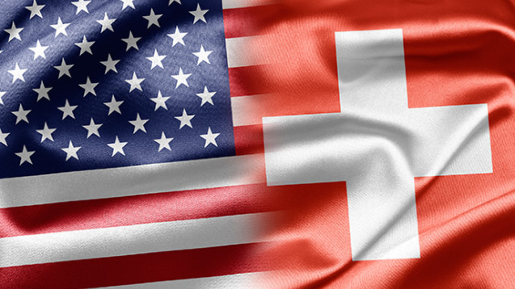 Amerikanische und schweizer Fahne