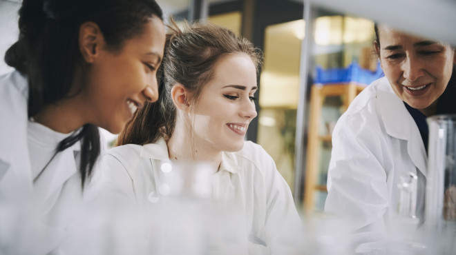 Drei Frauen in der Wissenschaft