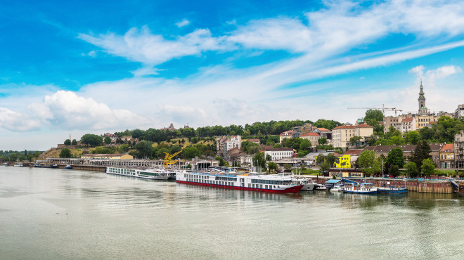 Belgrad mit Schiffen 