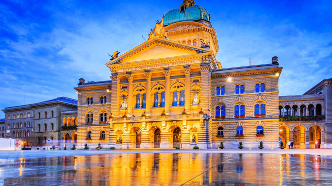 Bundeshaus bei Nacht