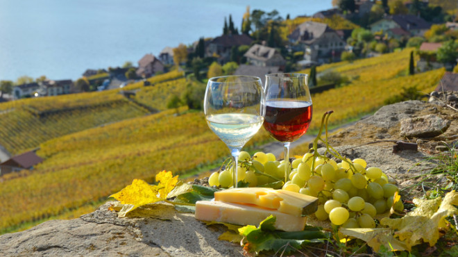 Käse und Wein
