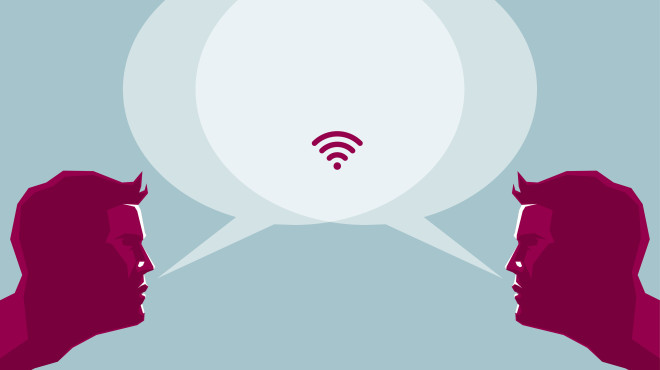 Illustration: deux personnes parlent d'Internet