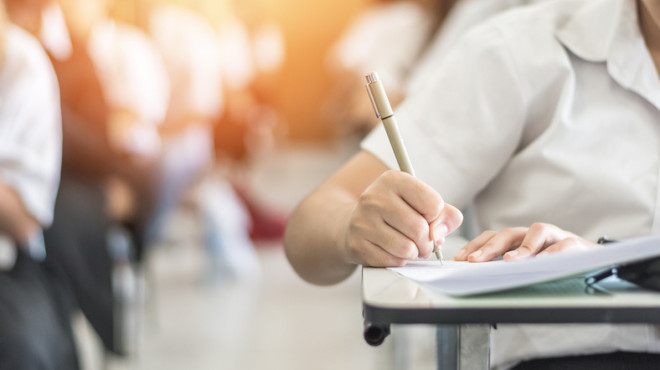 Studie, die schreibt