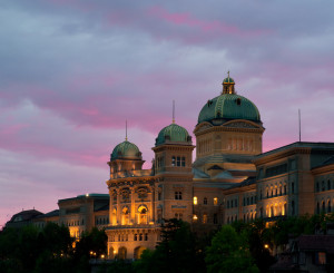 Bundeshaus bei Nacht 