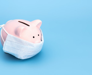 Sparschwein mit Atemmaske