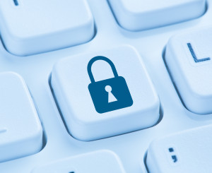 Symbole d'un cadenas sur la touche d'un clavier d'ordinateur